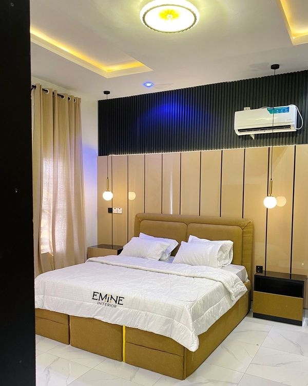 Lit Design en Bois Massif : Redécouvrez le Plaisir d'un Sommeil Réparateur - miniature 7