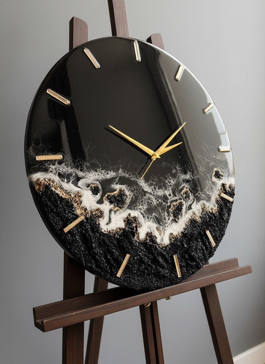 Horloge Murale Artisanale en Résine Époxy : Le Temps Sublimé en Œuvre d'Art - miniature 3